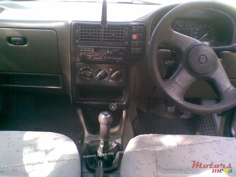 1999' Volkswagen Polo photo #6