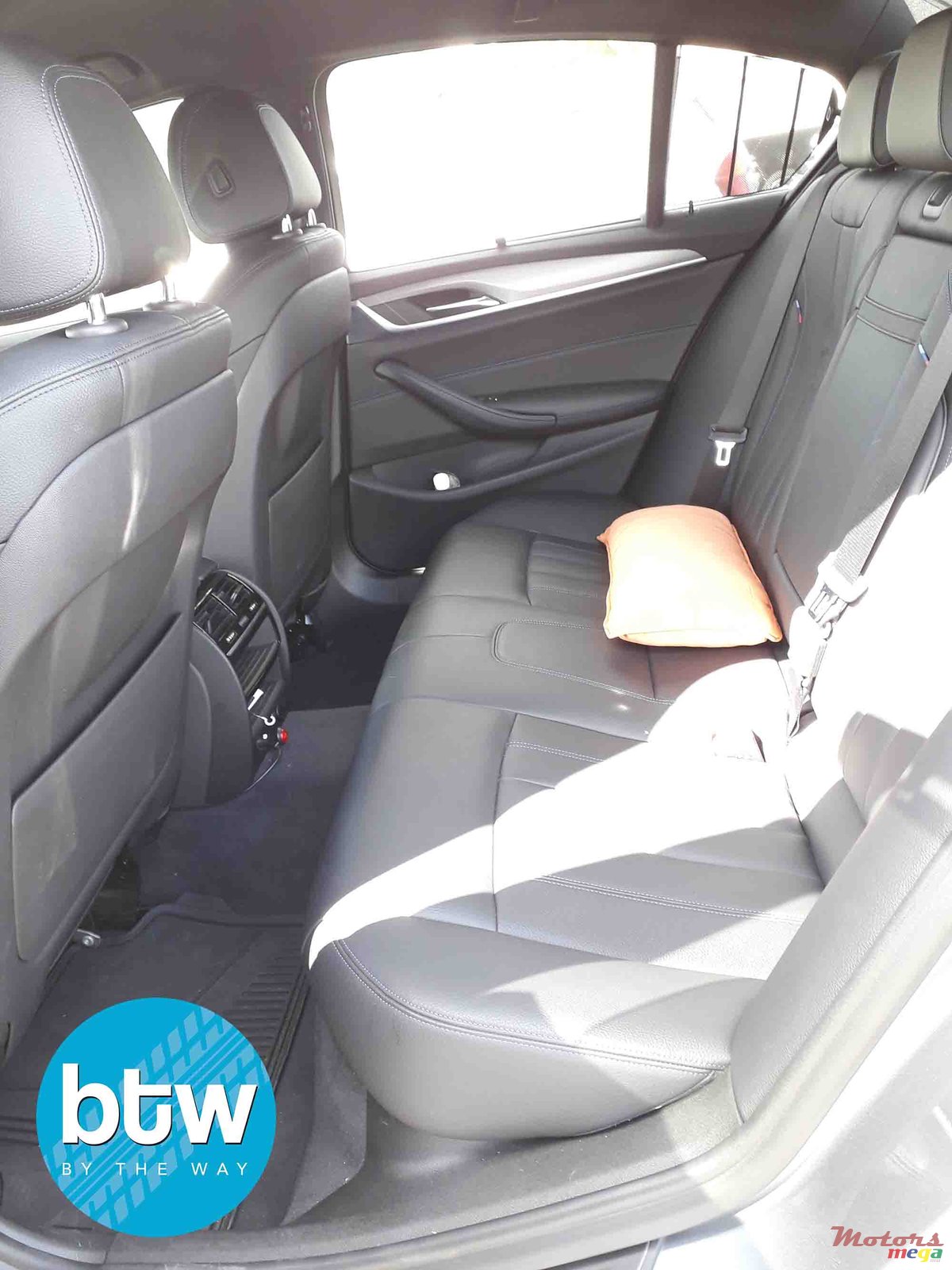 2018' BMW 5 Series photo #7