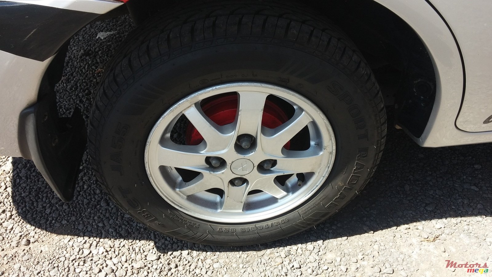 2000' Mitsubishi Lancer photo #6