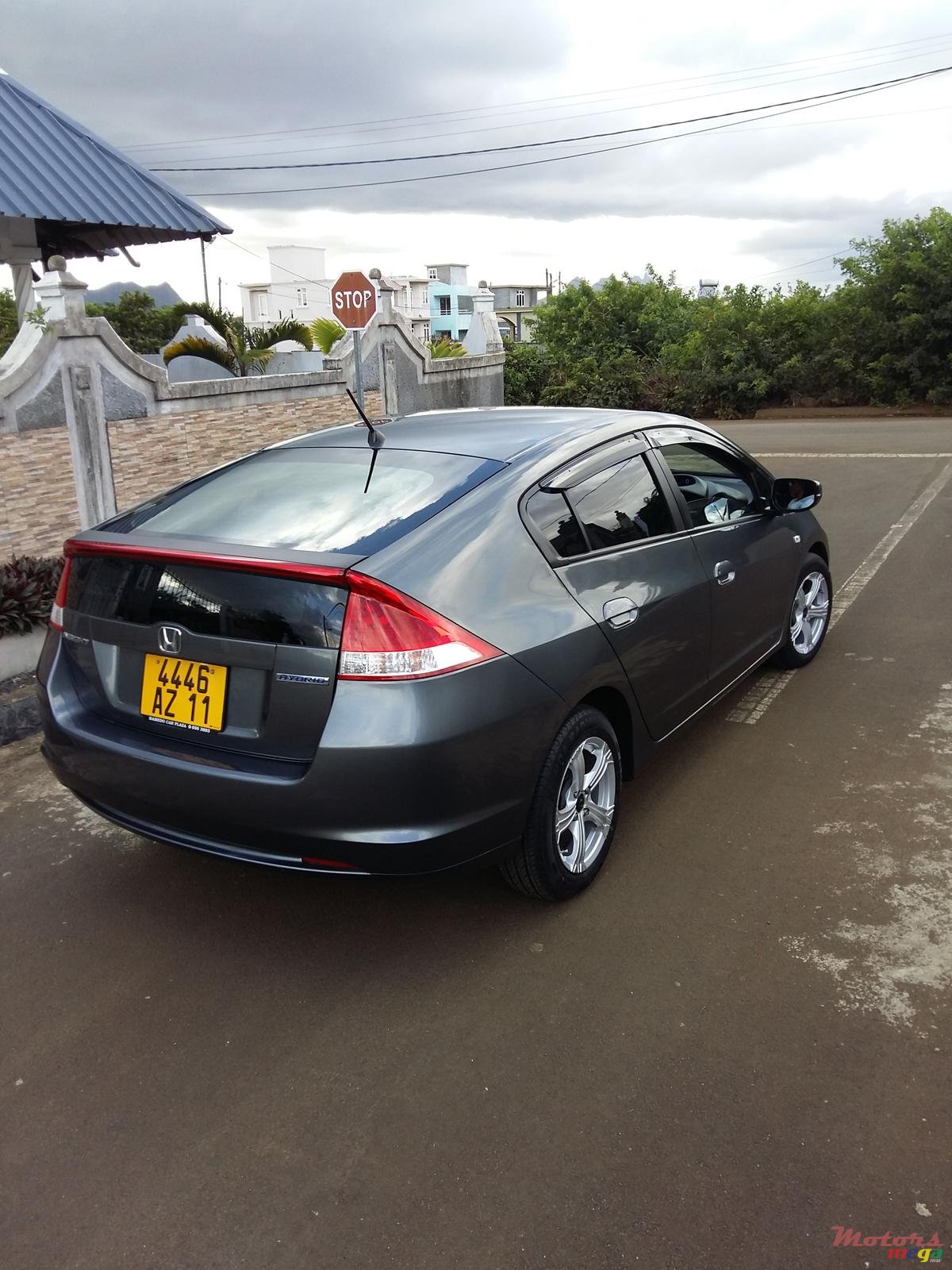 2011' Honda Insight photo #2