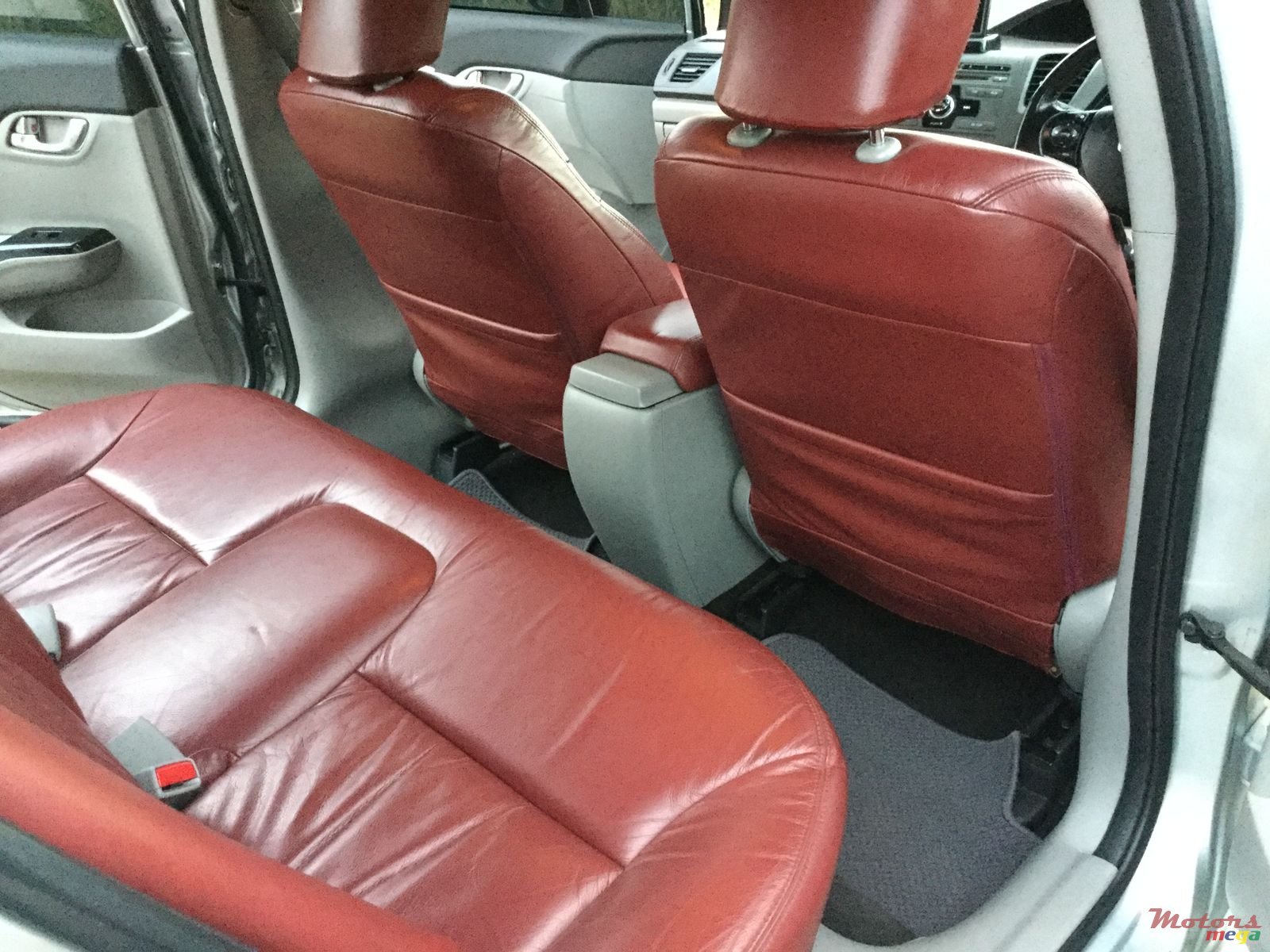 2012' Honda Civic photo #5