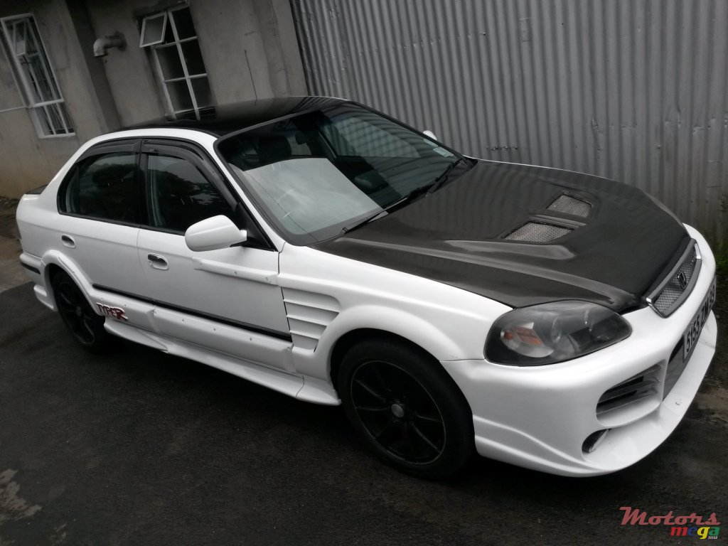 1999' Honda photo #1