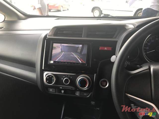 2014' Honda Fit photo #4