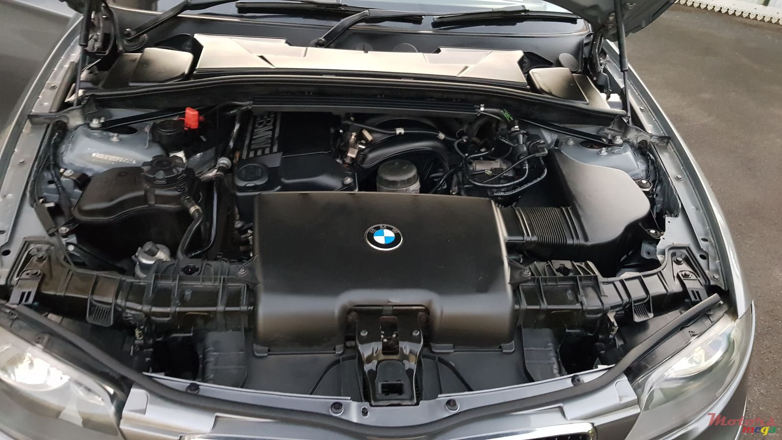 2010' BMW 116 Automatic photo #5