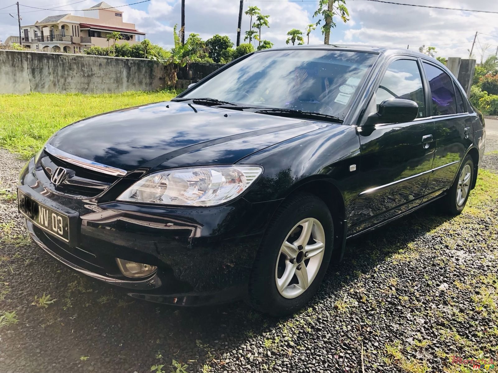 2003' Honda Civic ES8 photo #1