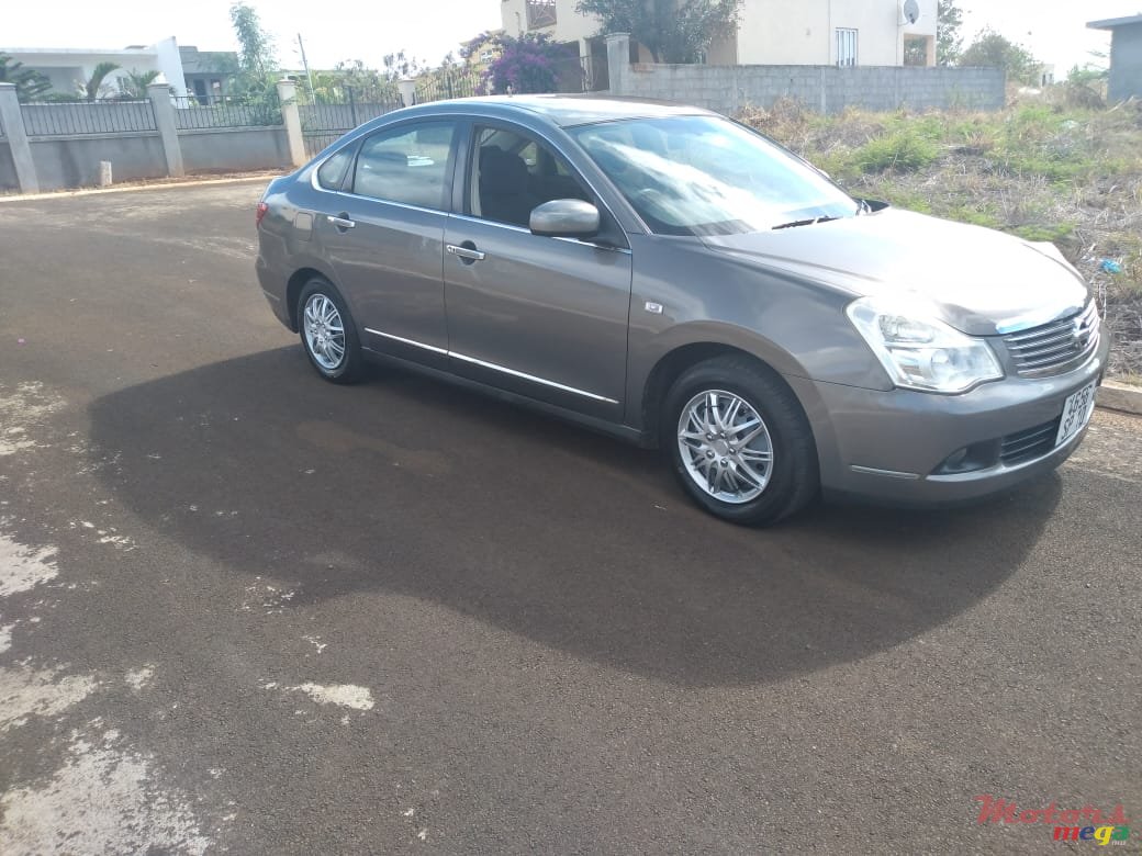 2010' Nissan Bluebird photo #2