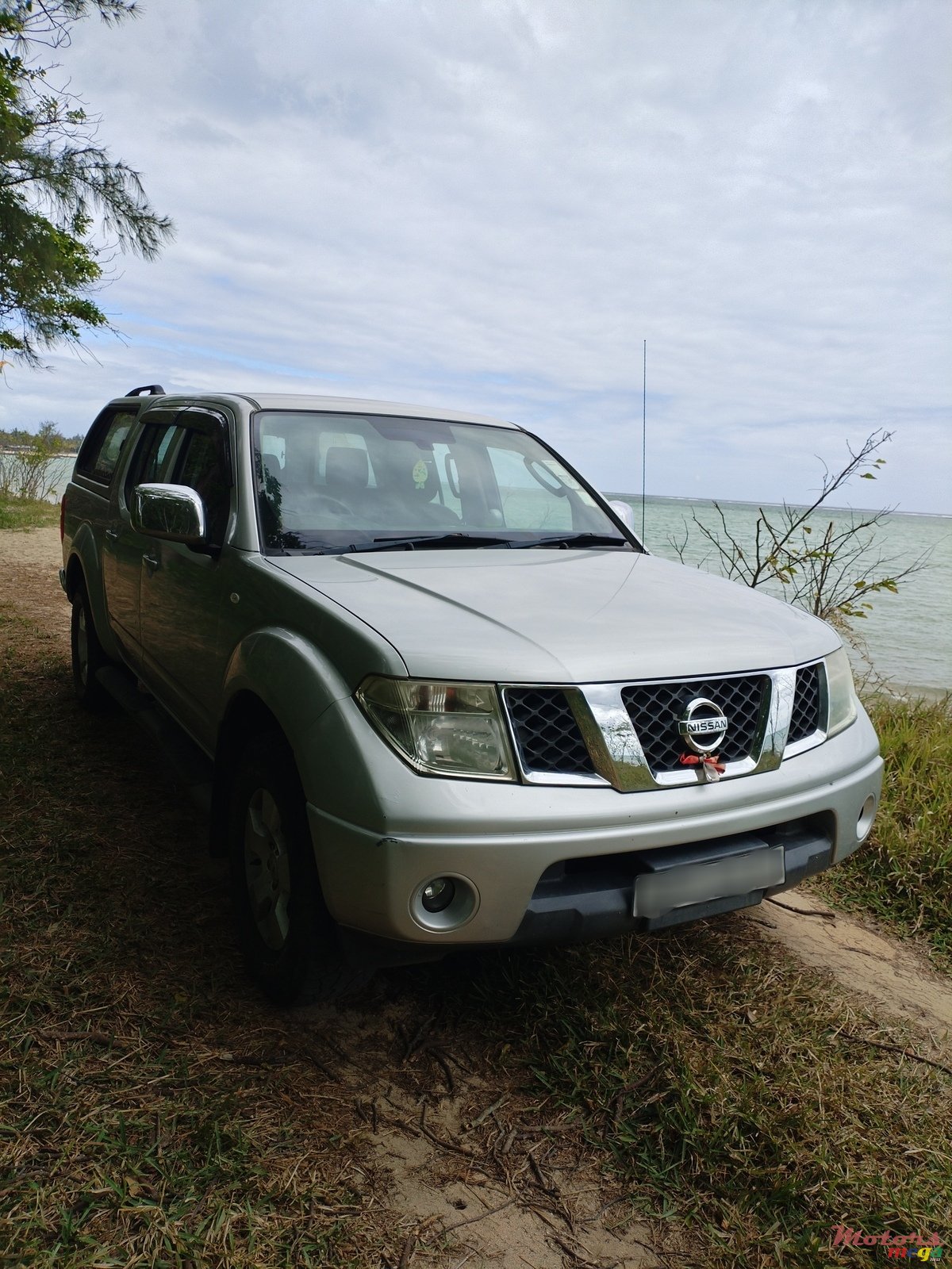 2016' Nissan Navara 4x4 photo #1