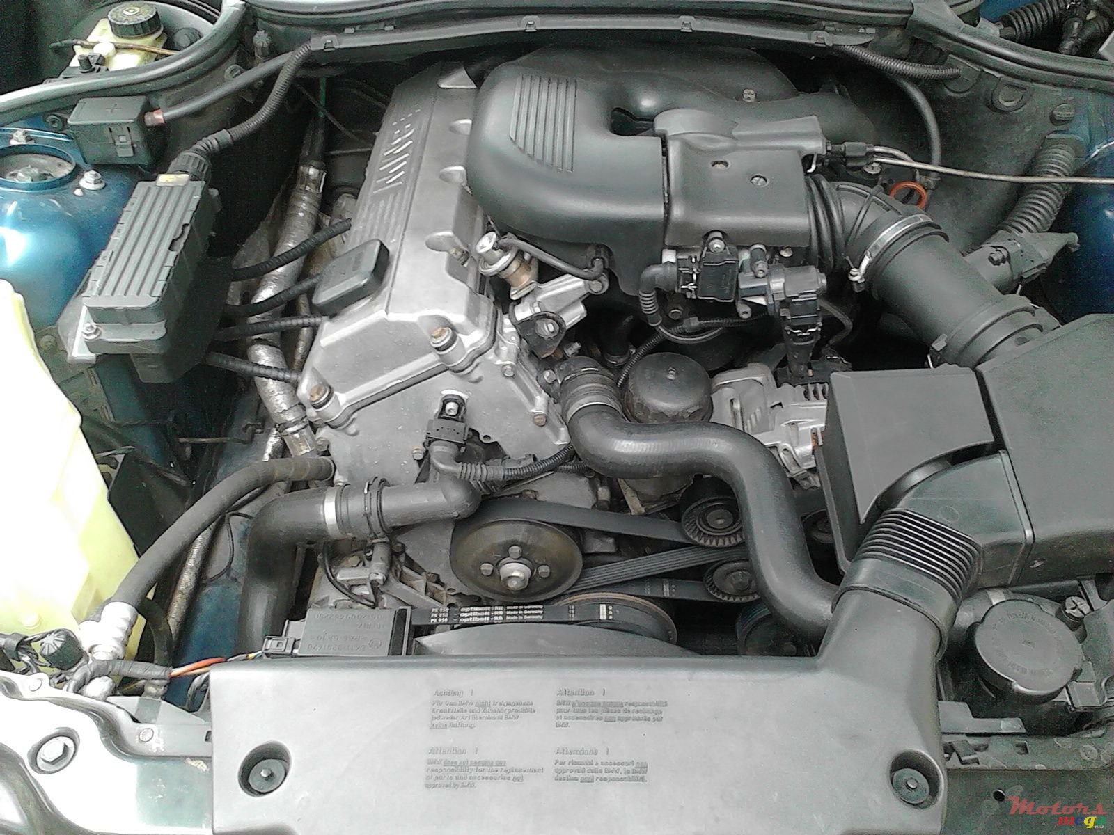 2001' BMW 3 Series E46 2000-2005 photo #4