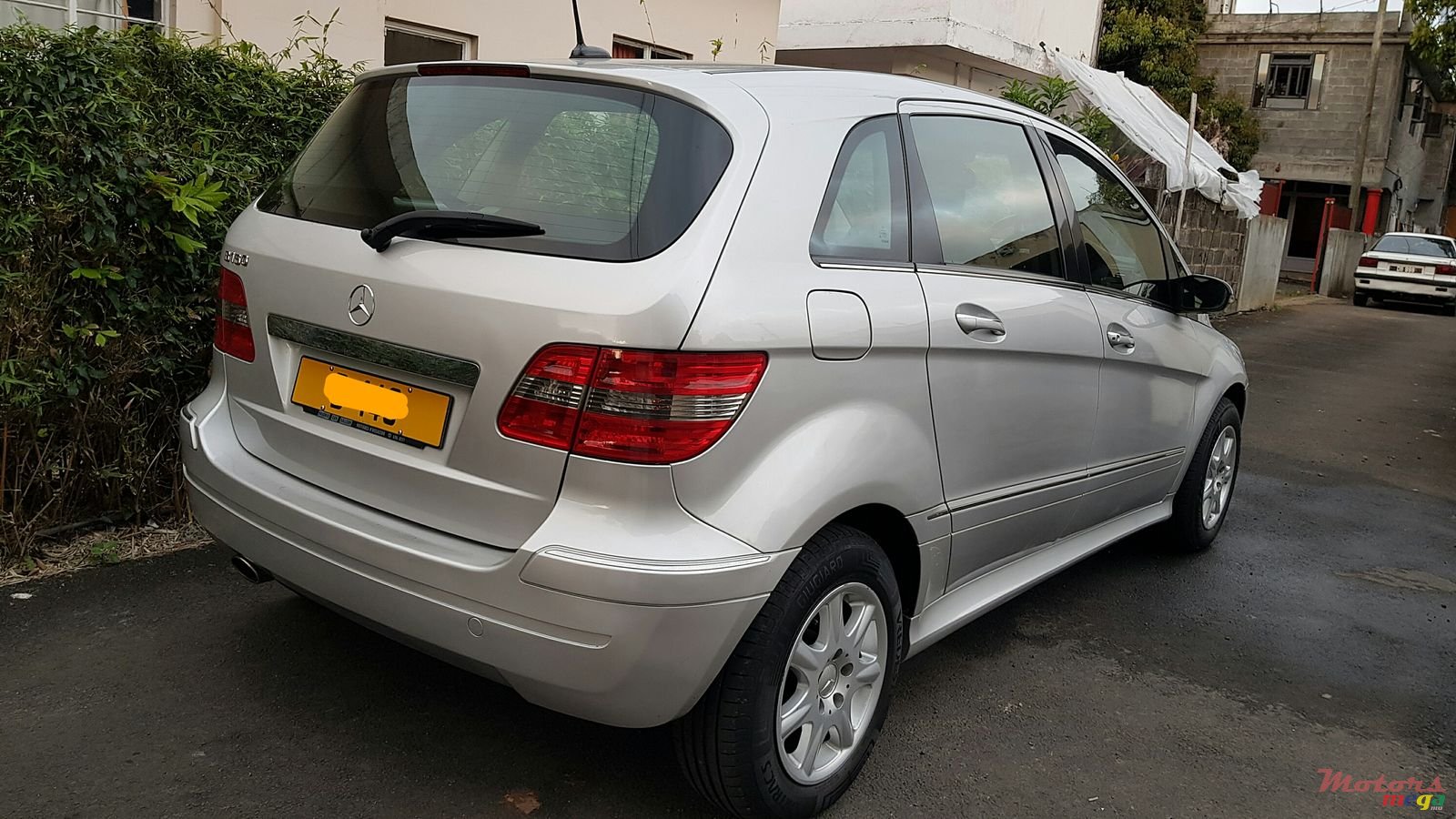 2008' Mercedes-Benz B 150 1.6 petrol photo #2