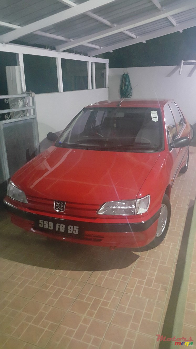 1995' Peugeot 306 photo #1