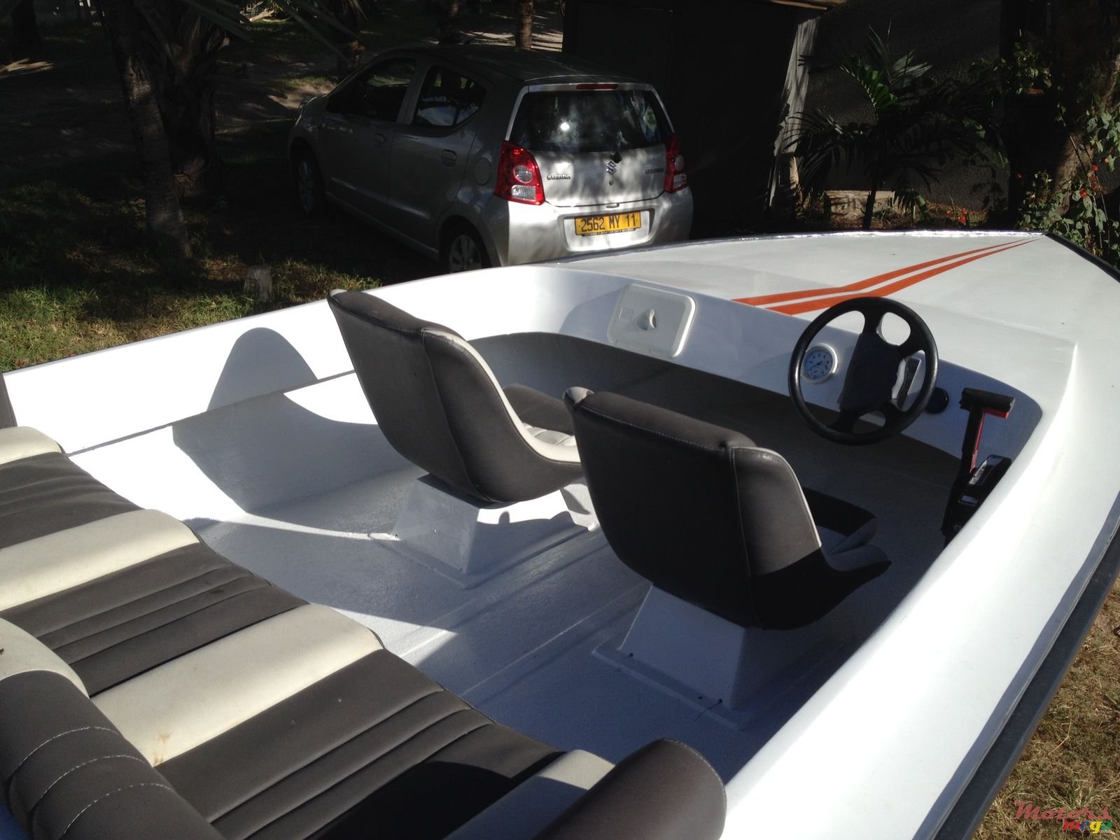 2010' Donzi Speville 17' photo #2