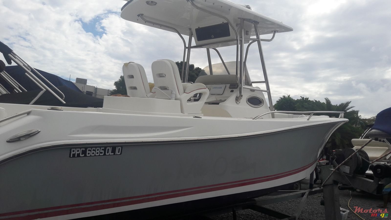 2012' Legend photo #3