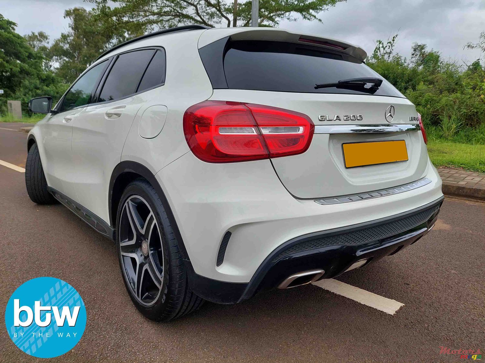 2016' Mercedes-Benz GLA-Class photo #3