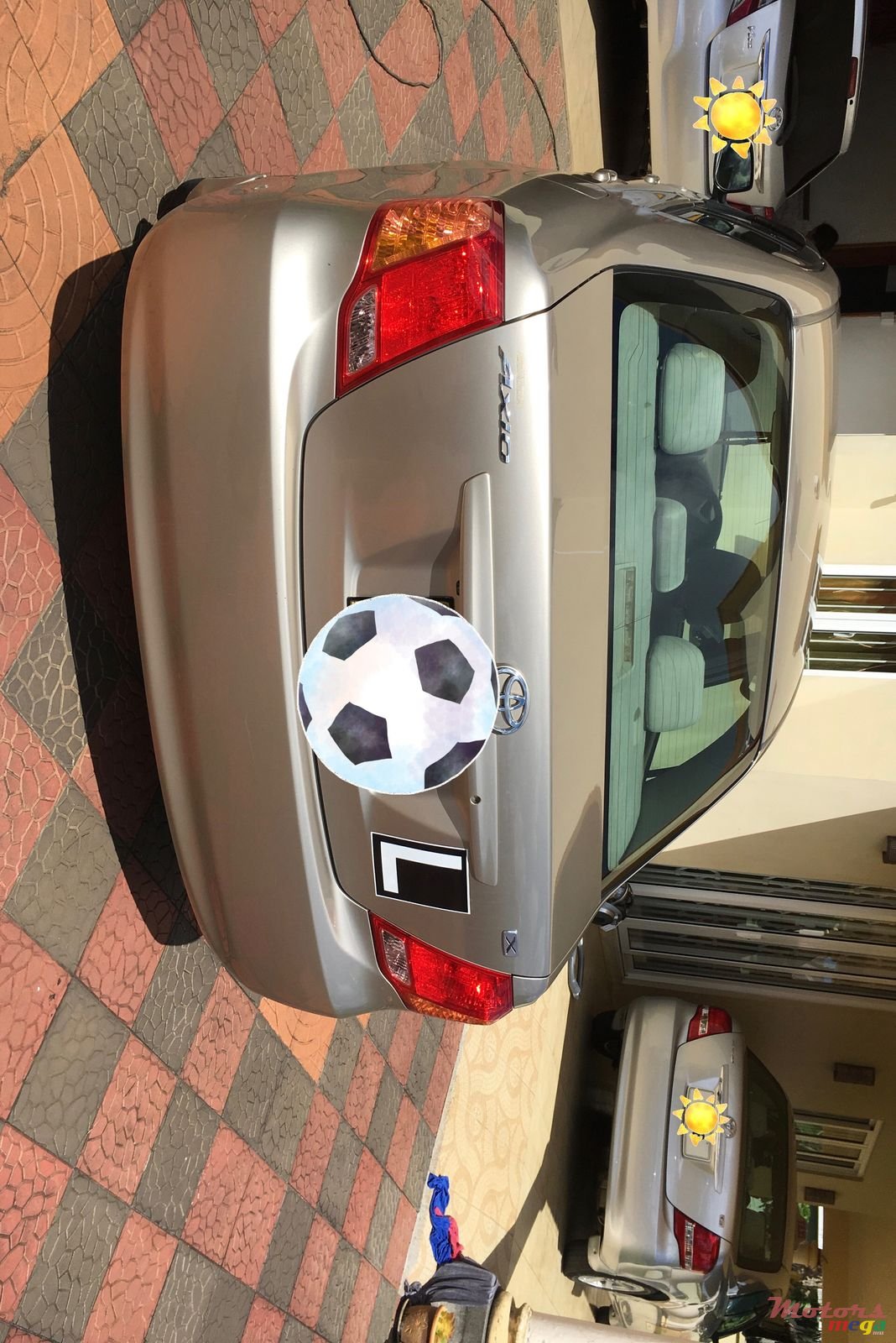 2008' Toyota Axio photo #3