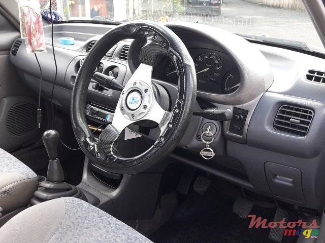 1997' Nissan March photo #6