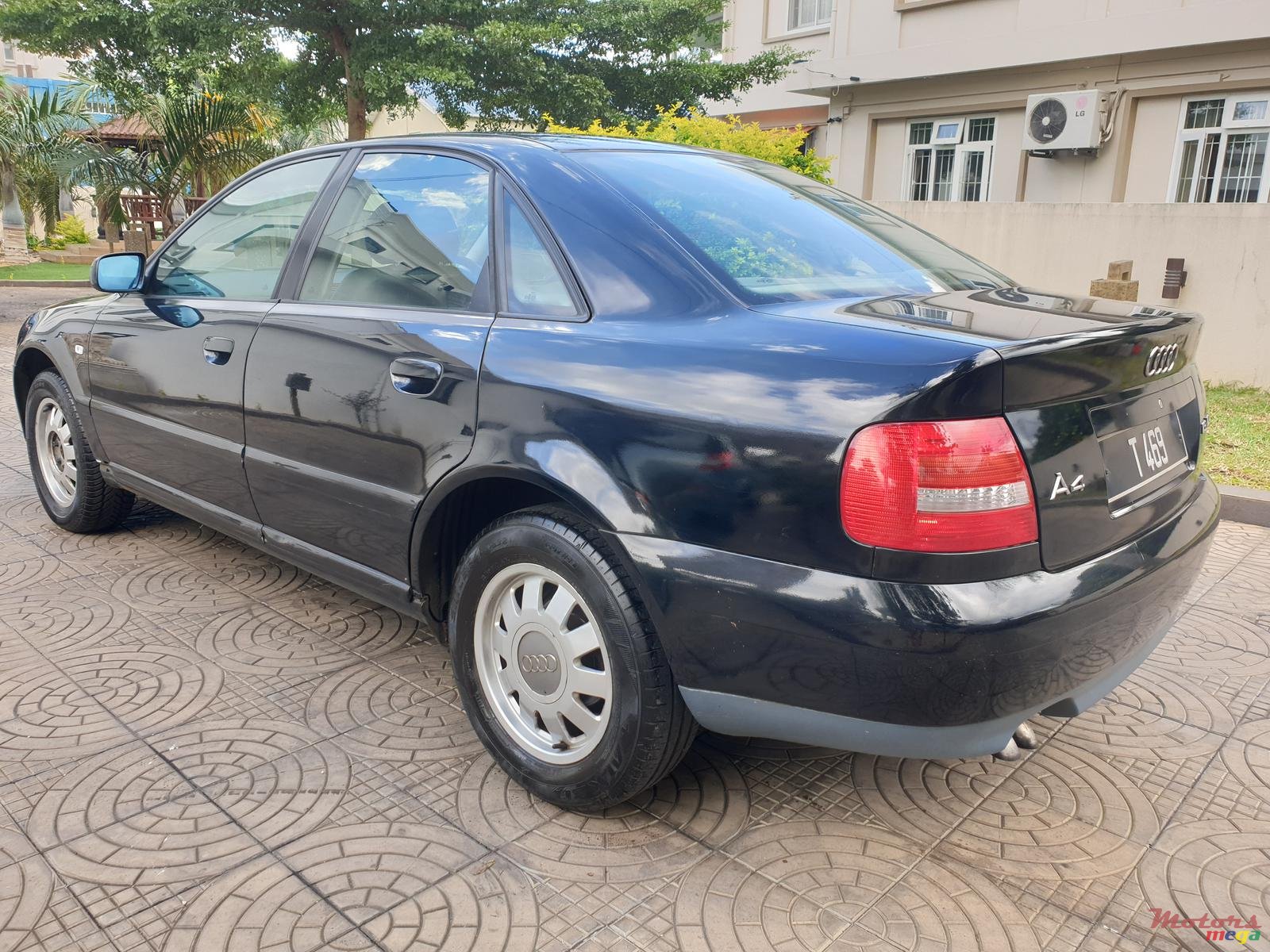 2001' Audi A4 photo #5