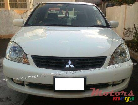 2007' Mitsubishi Lancer photo #1