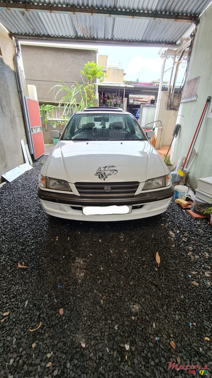 1996' Toyota Corolla photo #1