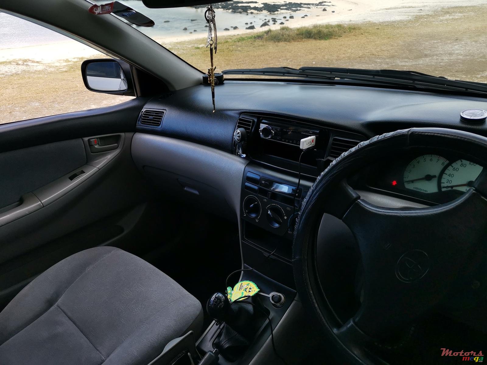 2002' Toyota Corolla photo #4