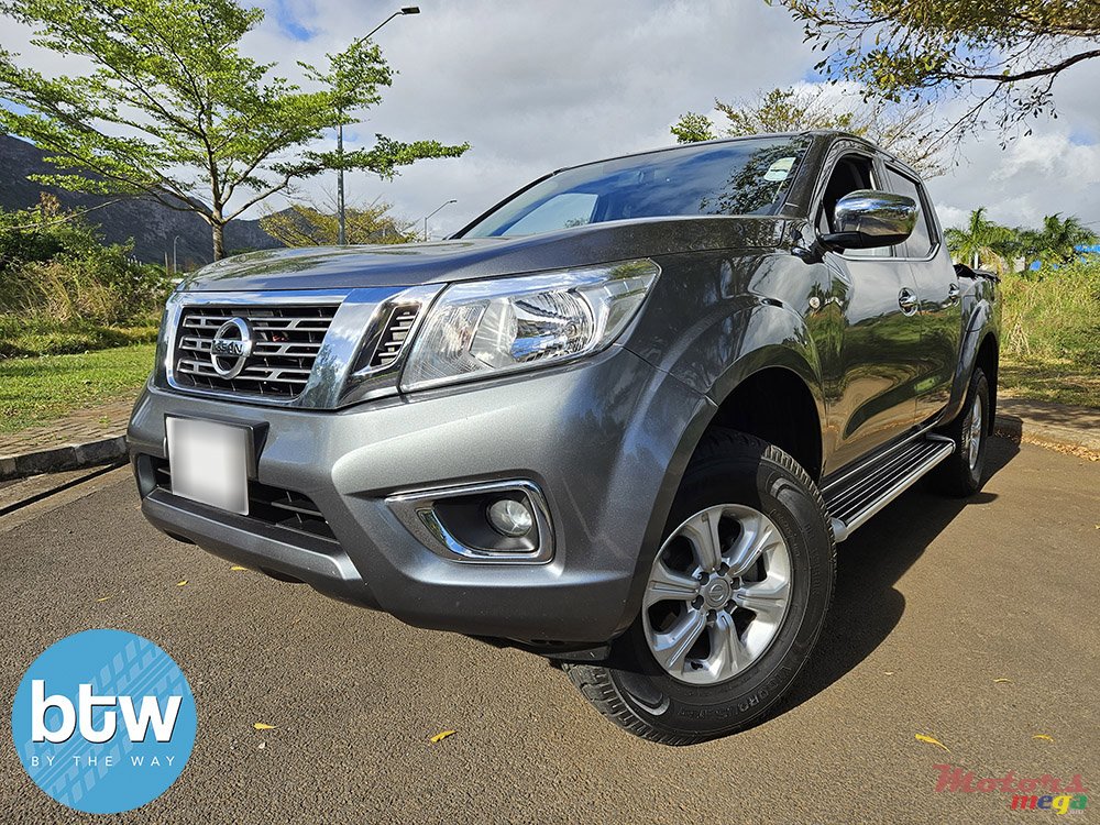 2019' Nissan Navara photo #2