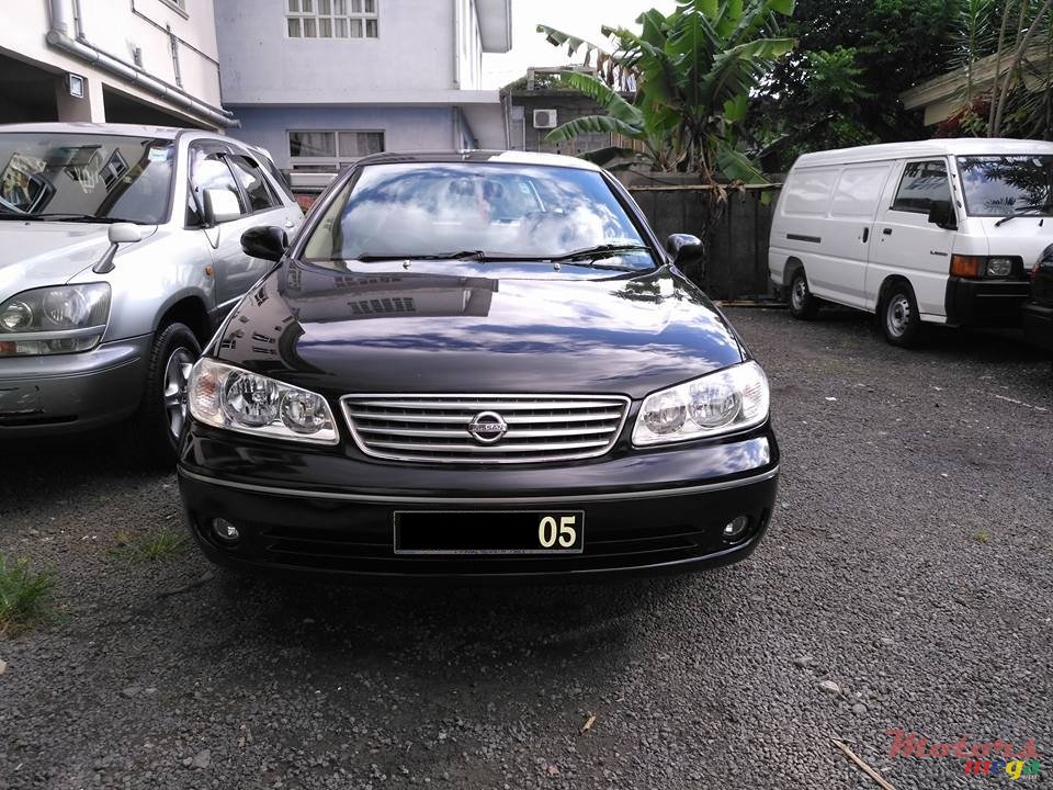 2005' Nissan Sunny N17 photo #1