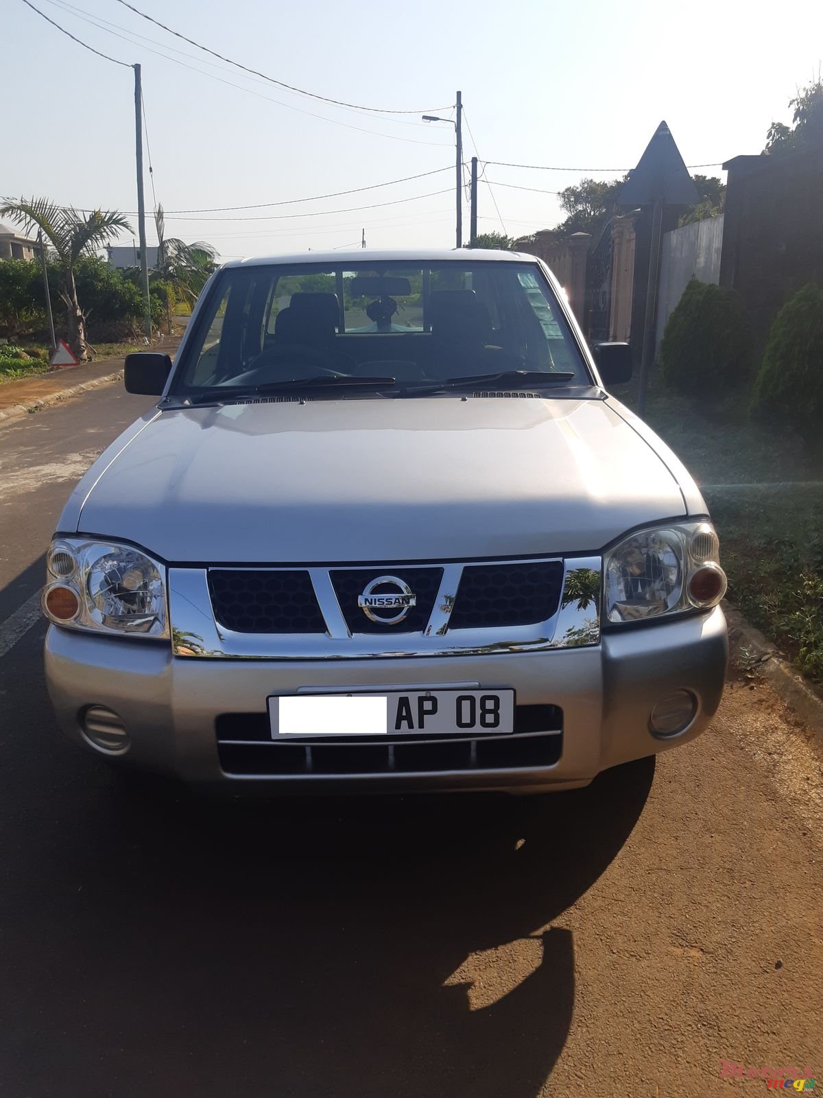 2008' Nissan Navara JAPAN photo #5