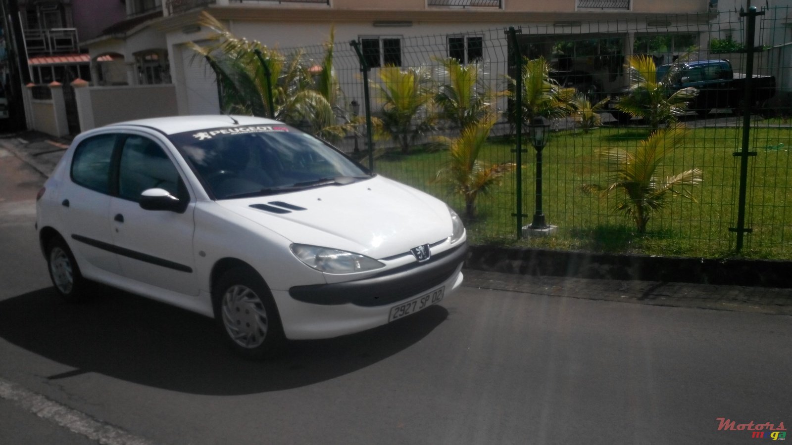 2002' Peugeot 206 photo #1