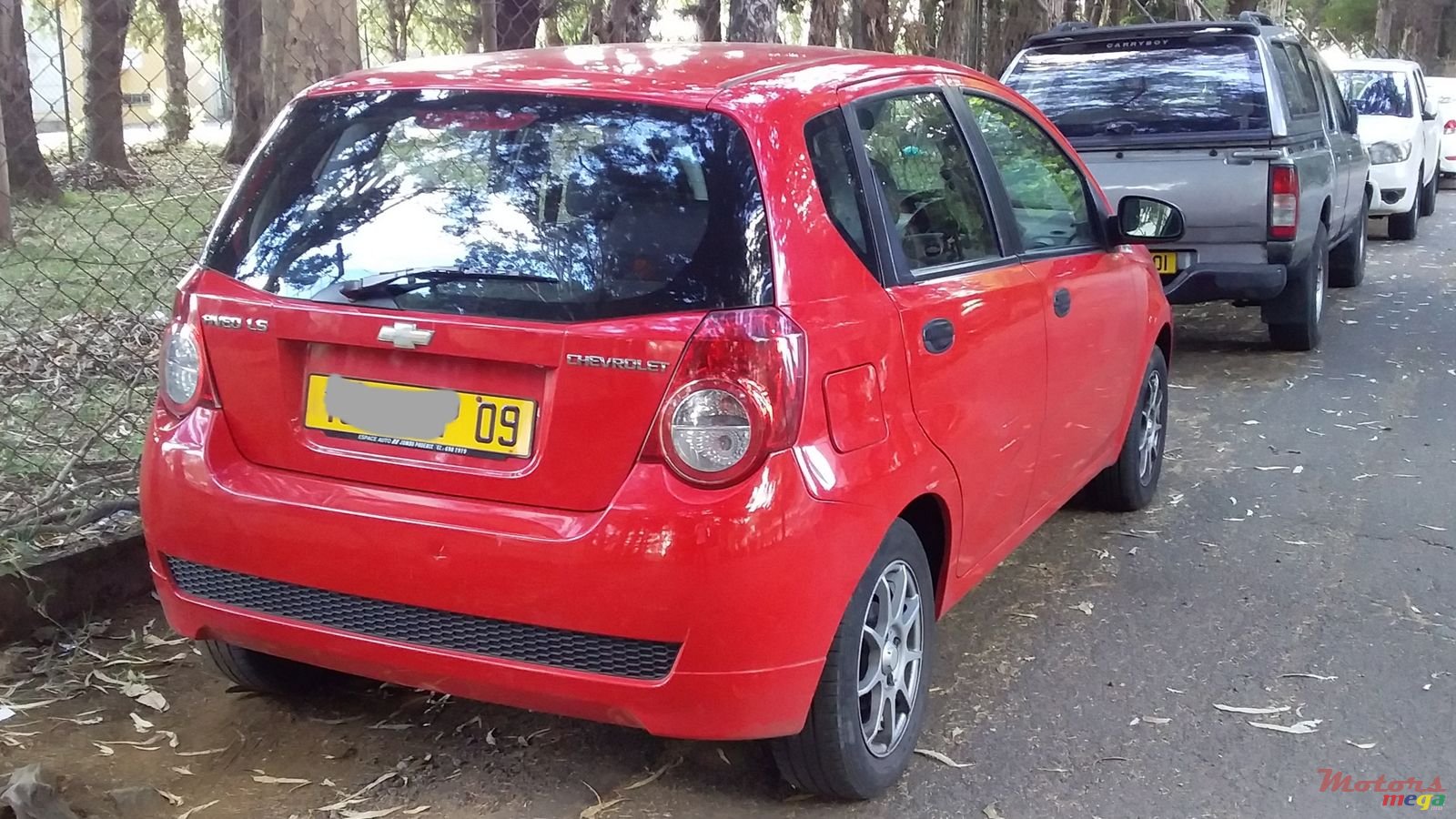 2009' Chevrolet Aveo photo #3