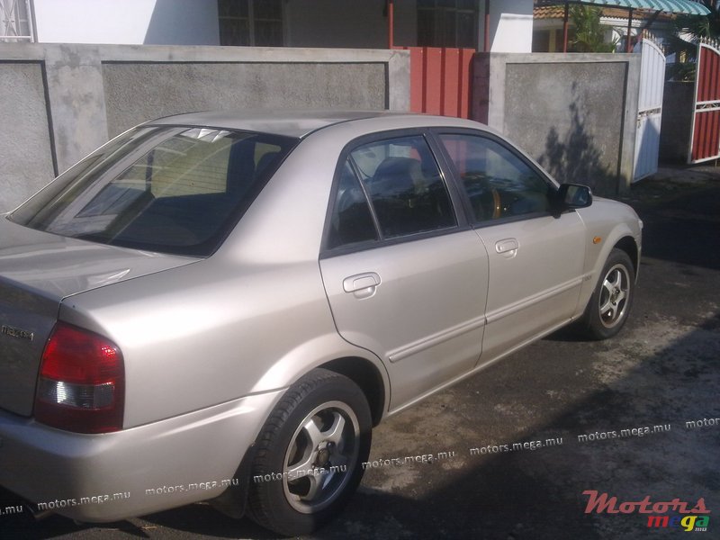 2000' Mazda photo #1