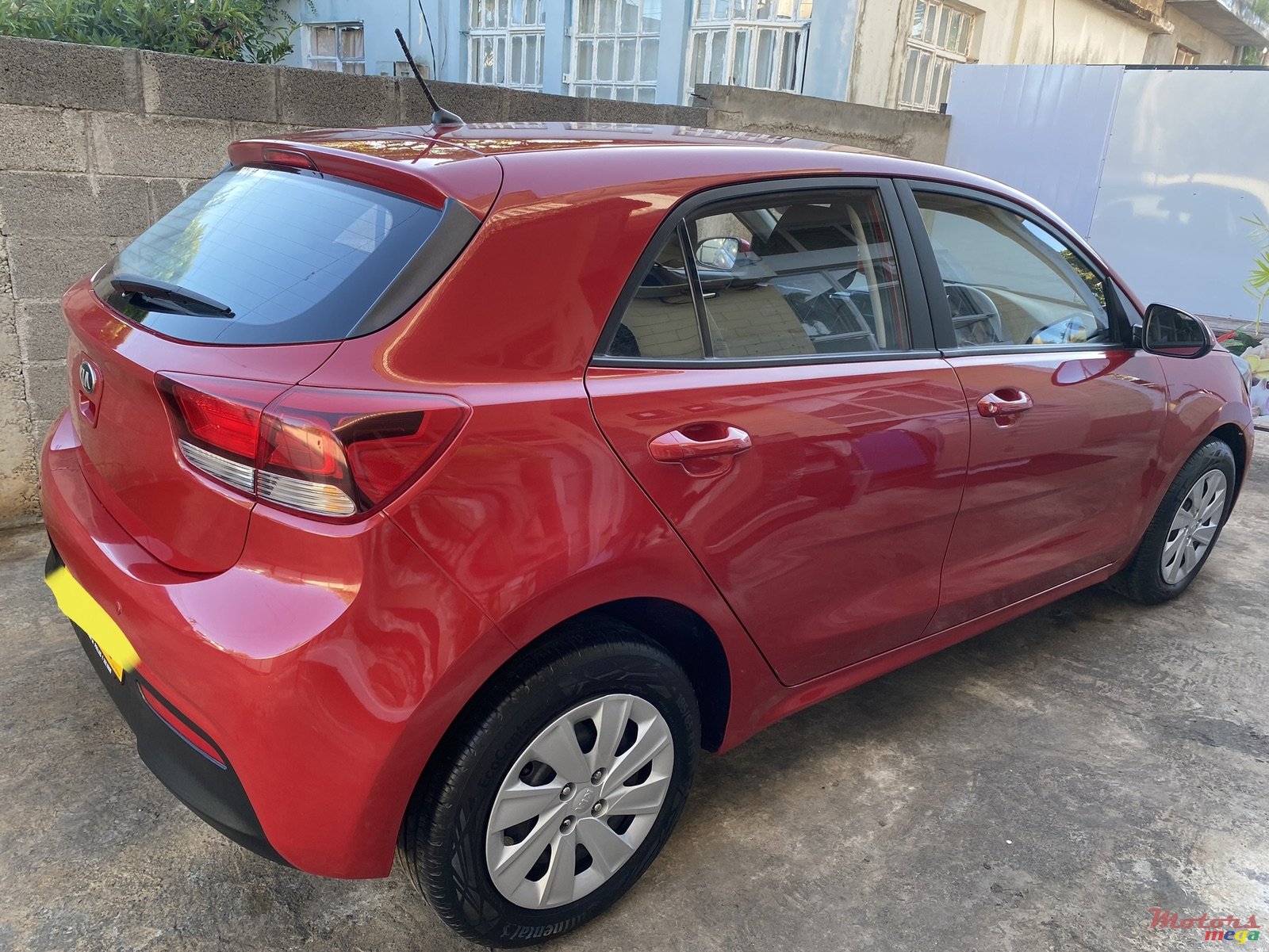 2018' Kia Rio photo #4