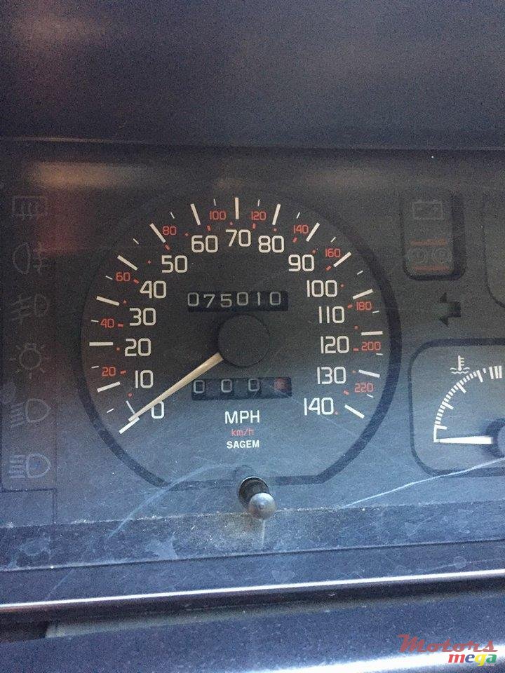 1992' Renault 19 photo #4