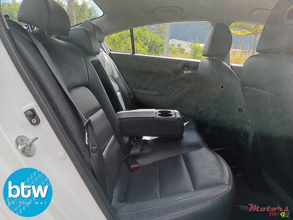 2017' Kia Cerato photo #5