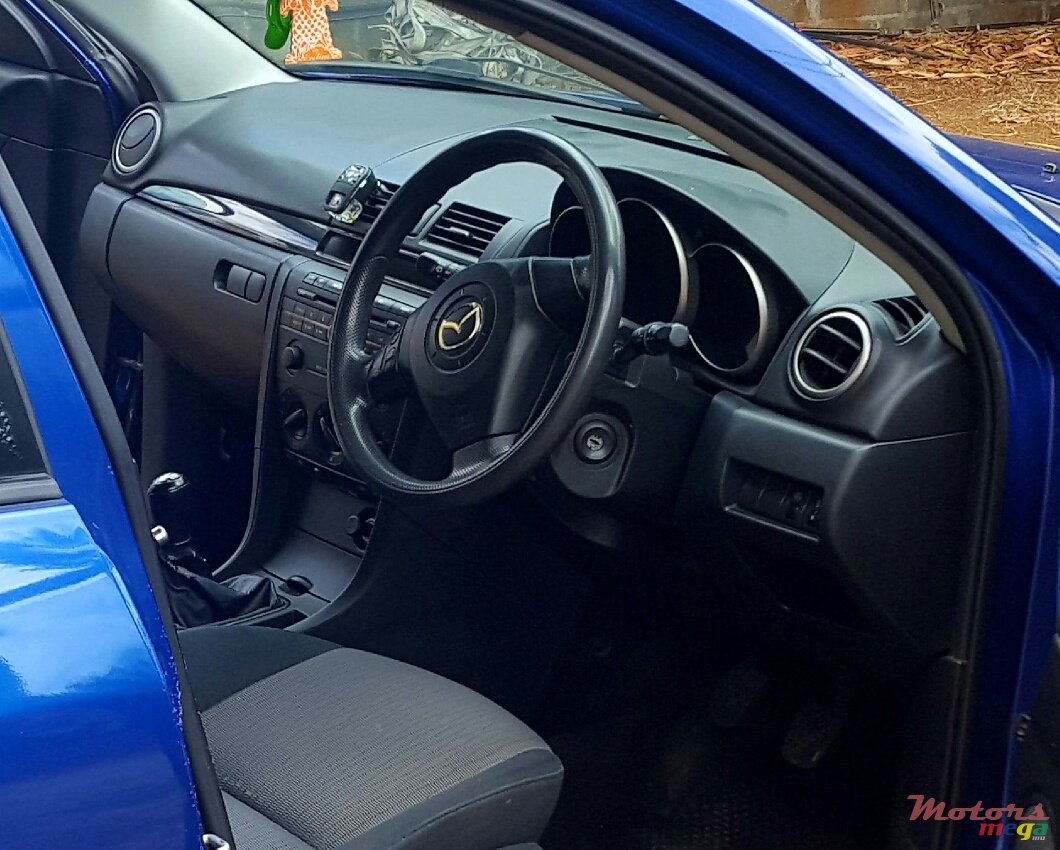 2006' Mazda Axela photo #4