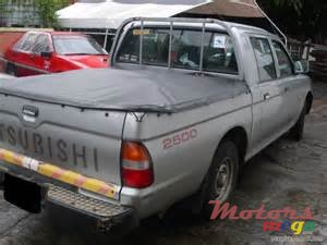 2004' Mitsubishi L 200 DOUBLE CAB 2X4 photo #1