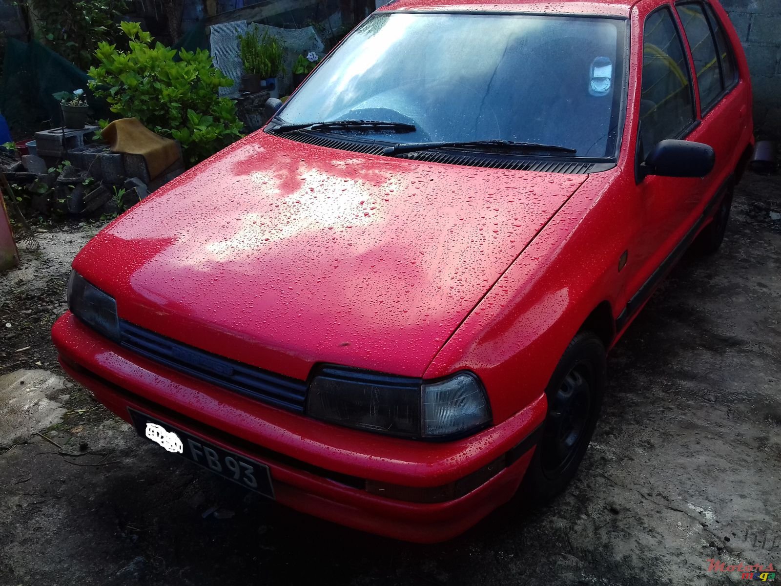 1993' Daihatsu Charade HATCHBACK photo #1