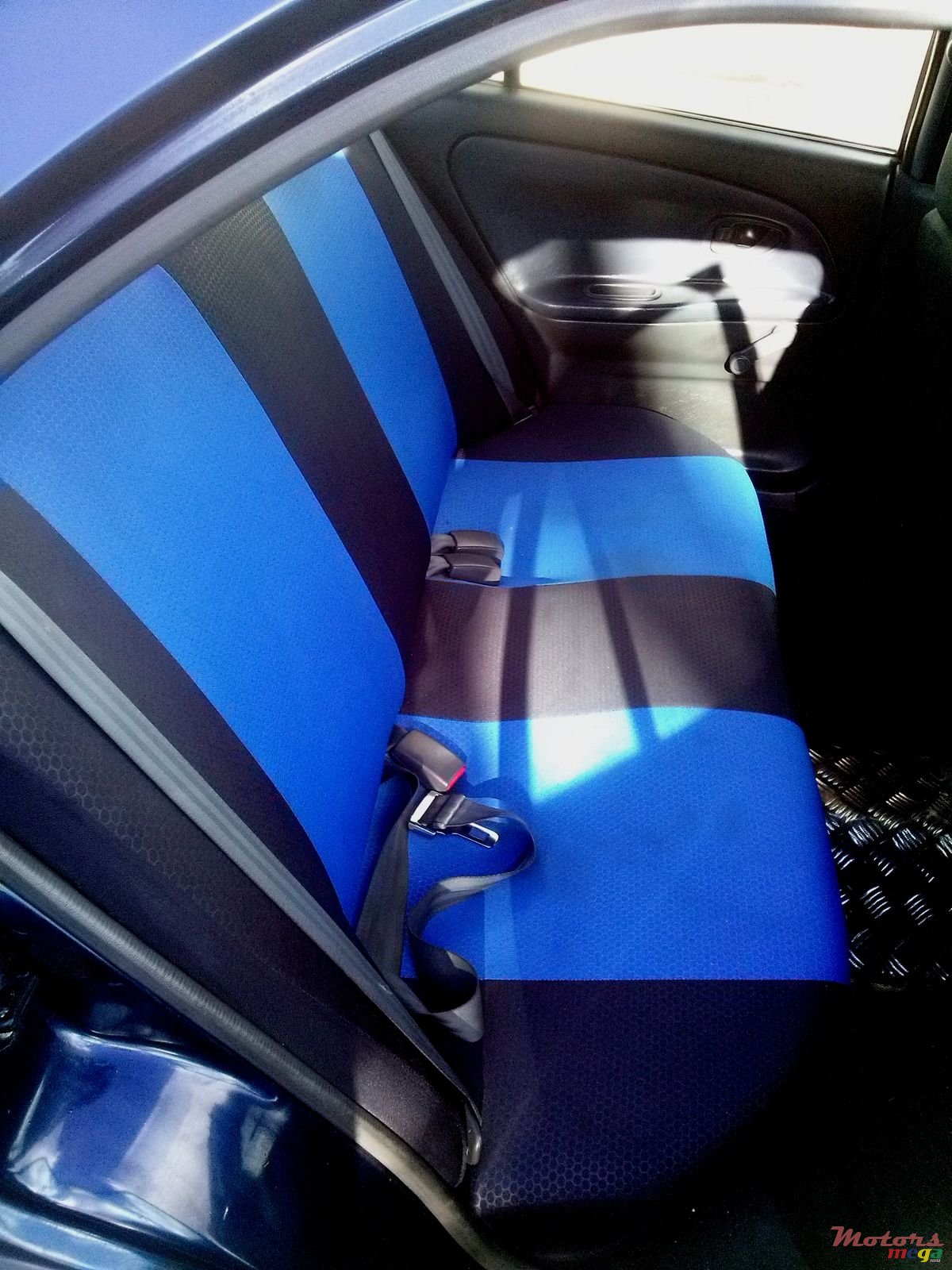 1999' Mitsubishi Lancer photo #5