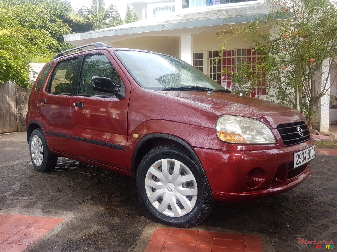 2002' Suzuki Ignis photo #1