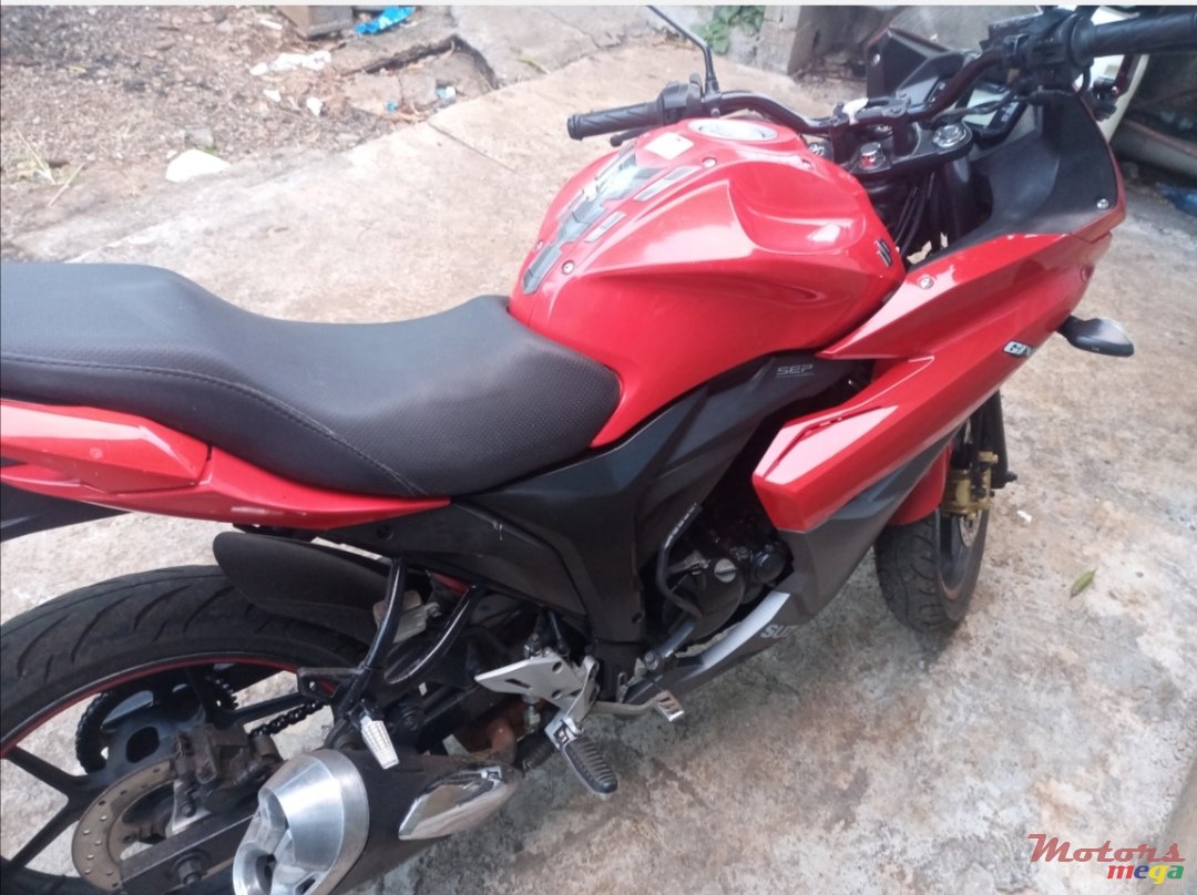 2017' Suzuki Gixxer GSX155 photo #2