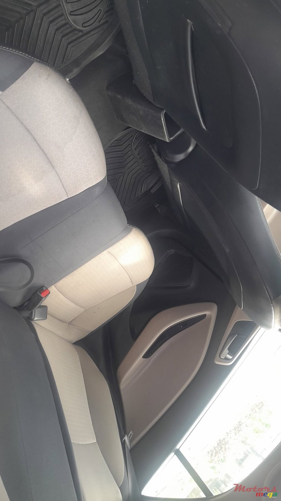 2016' Hyundai i20 photo #6