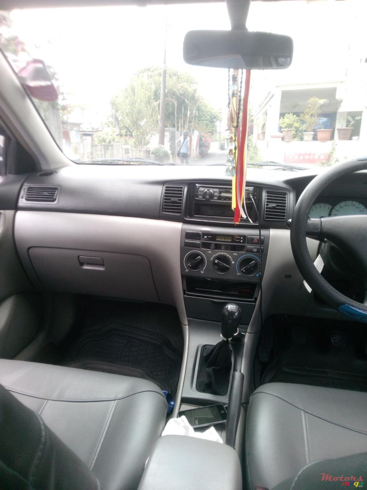 2001' Toyota Corolla photo #4