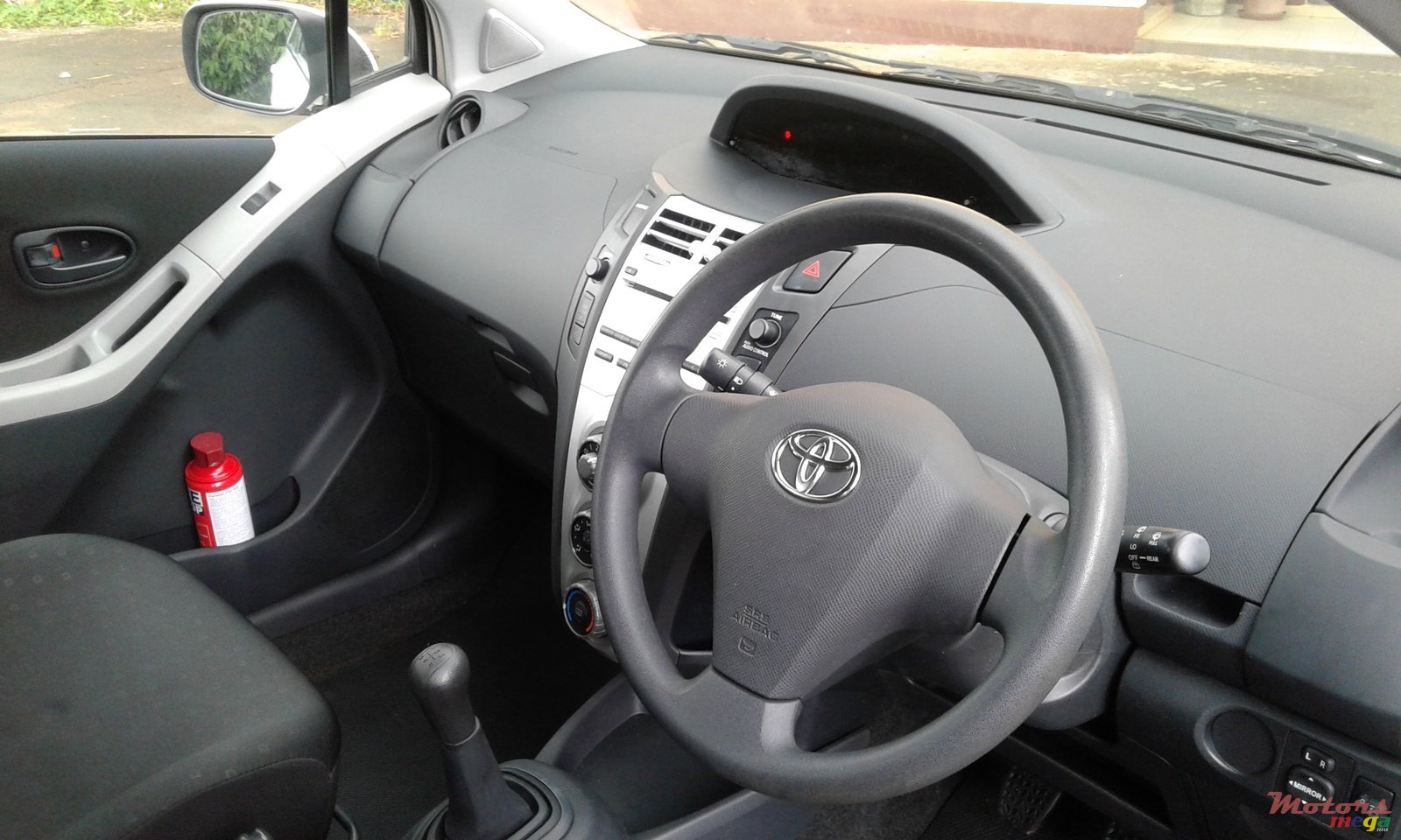 2006' Toyota Yaris photo #4