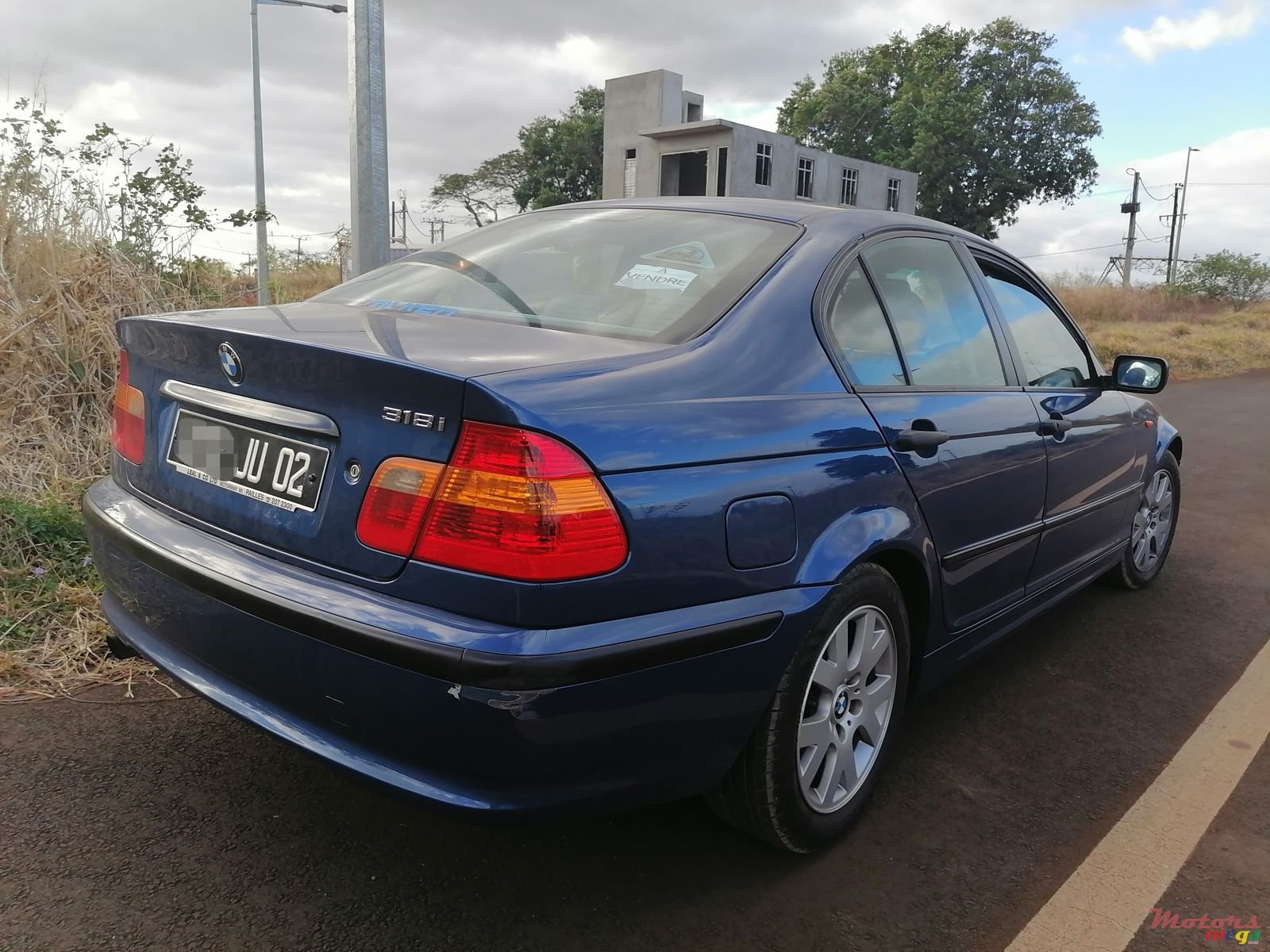 2002' BMW 318 photo #2