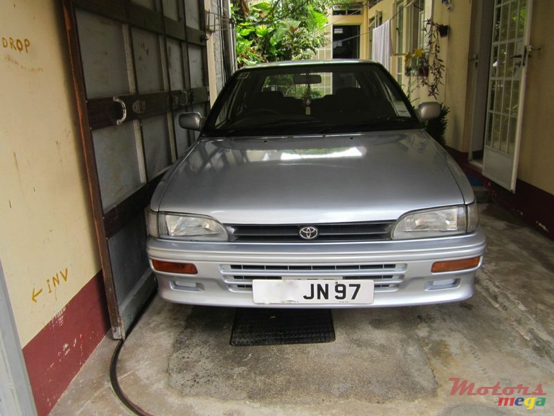 1997' Toyota Tazz photo #1