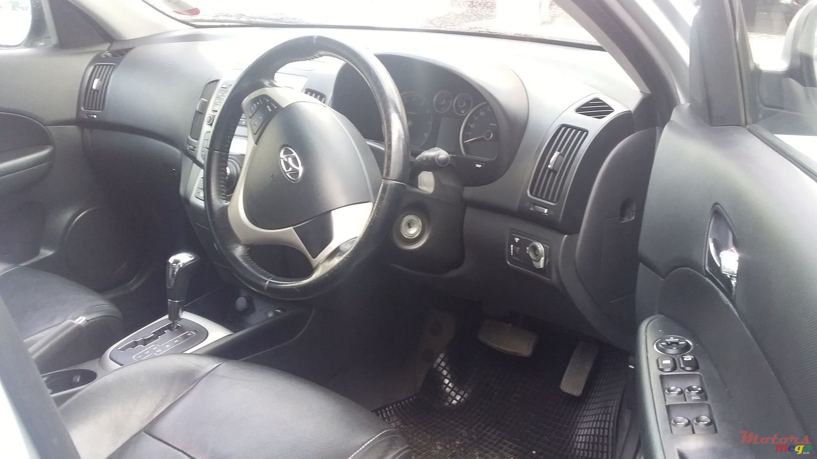 2009' Hyundai i30 photo #3