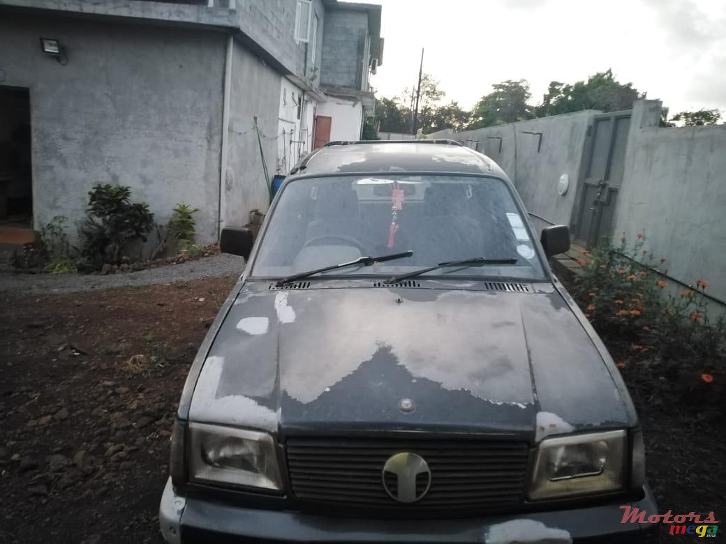 2000' Tata Telcoline nissan td20 photo #2