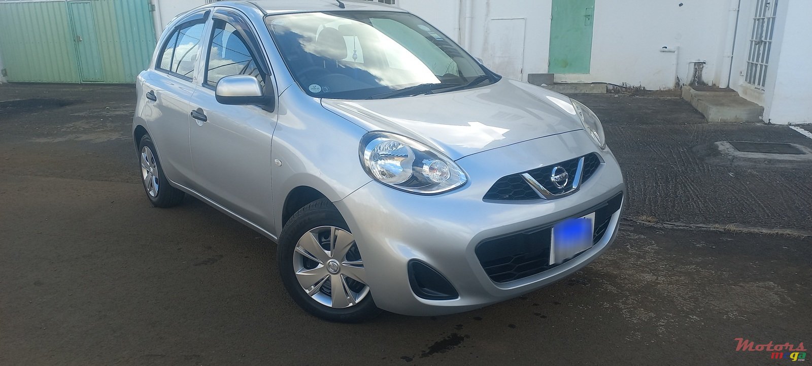 2018' Nissan March photo #1