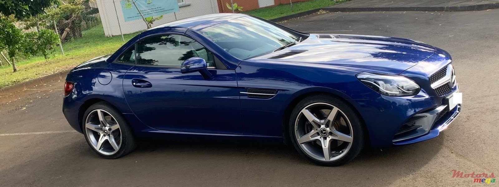 2018' Mercedes-Benz SLC 180 photo #1