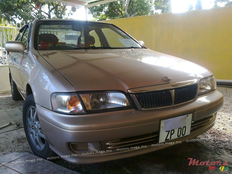 2000' Nissan Sunny photo #2