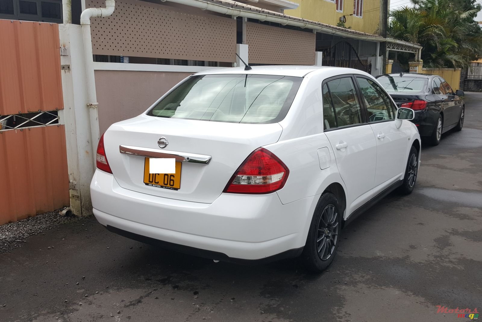 2007' Nissan Tiida photo #3