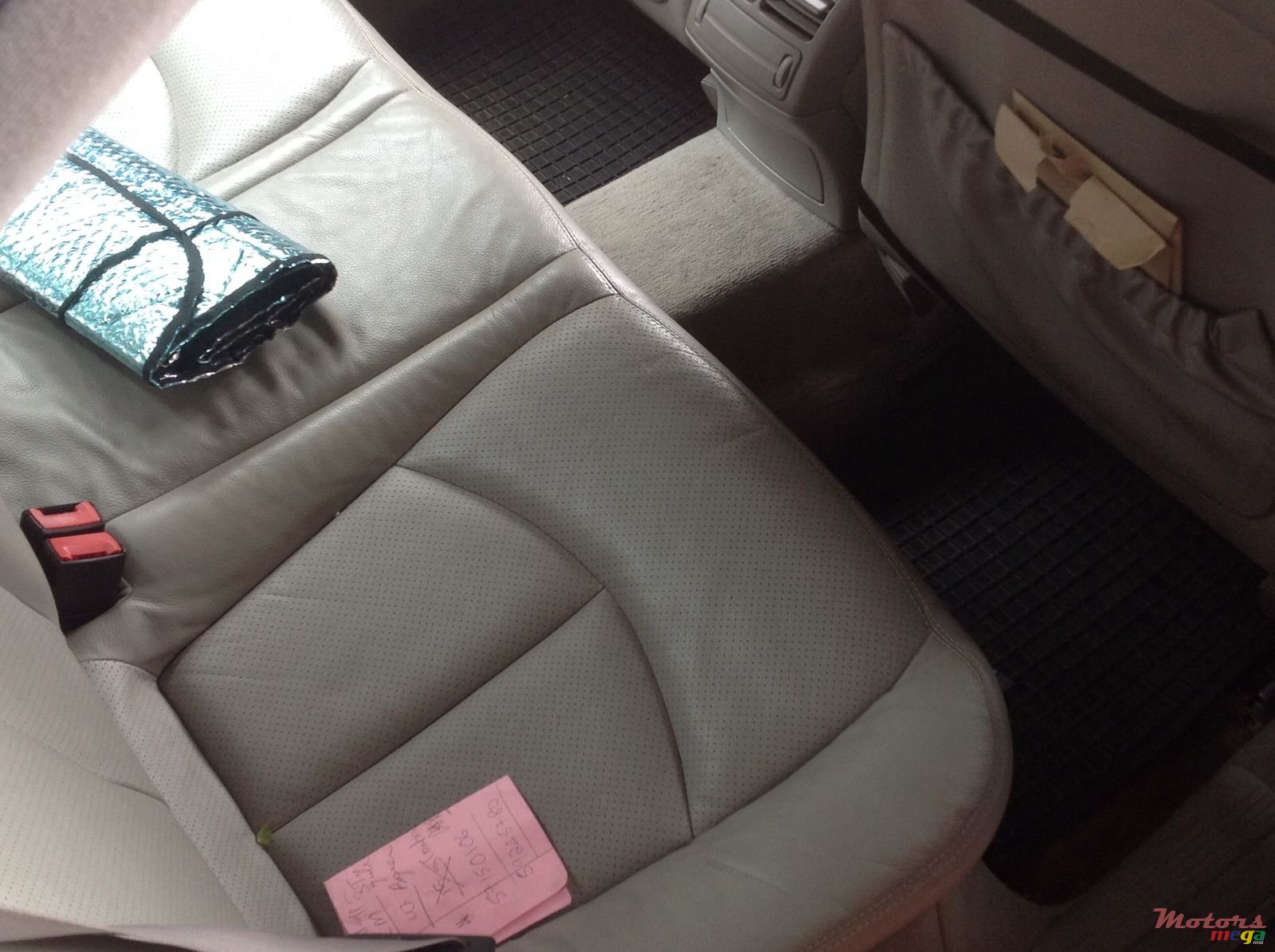 2004' Mercedes-Benz E-Class photo #1